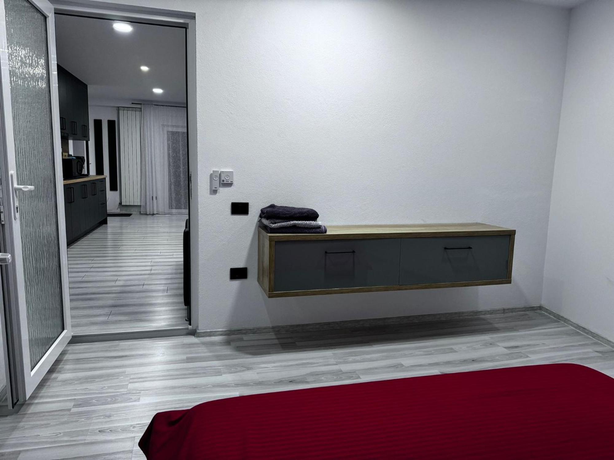 Whitehouse2 Apartment Arad Luaran gambar